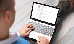 Empleo público: Micitt busca profesionales en propiedad y ofrece salario de hasta ₡1,4 millones