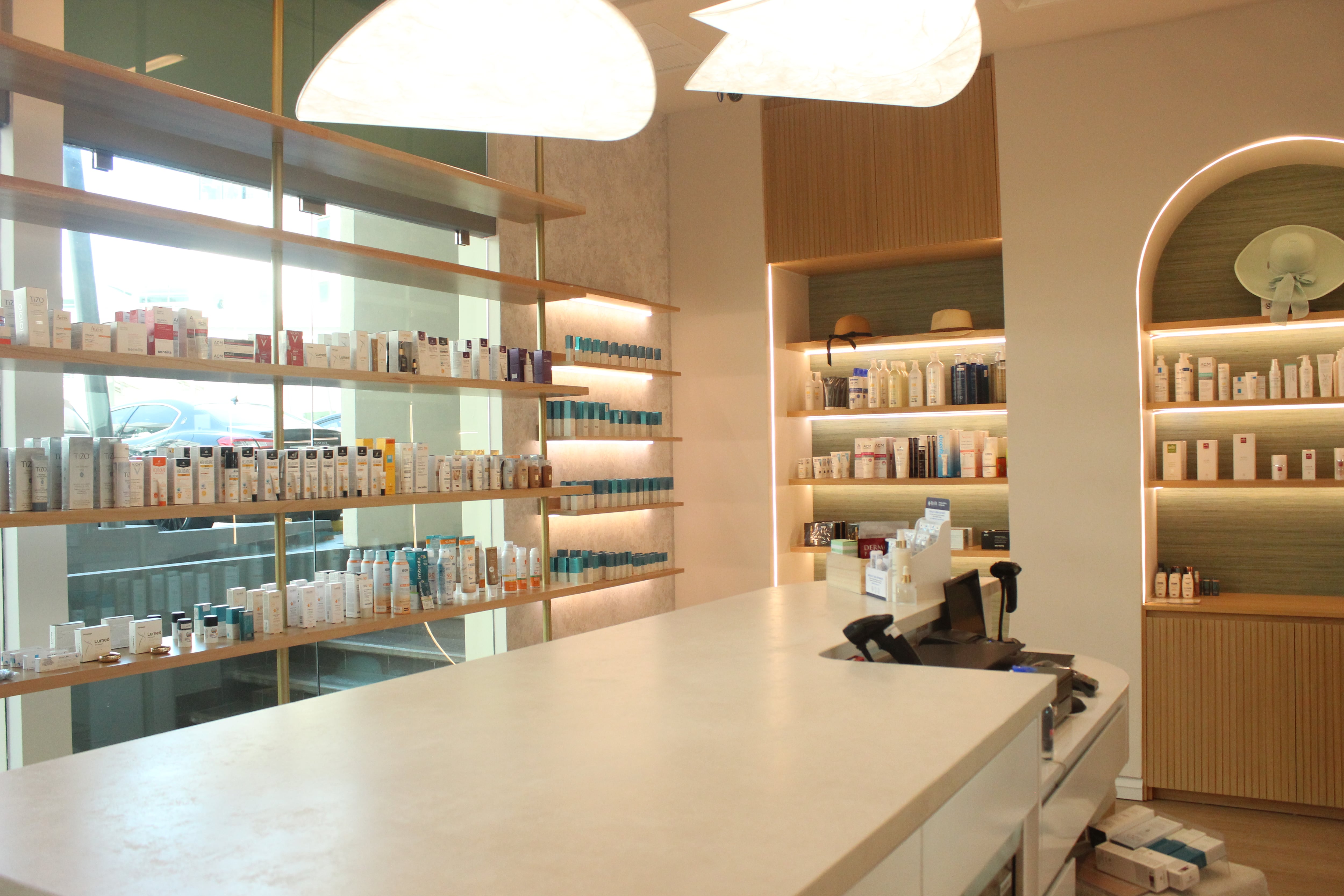 Tabush, dermatología, clínica, tienda