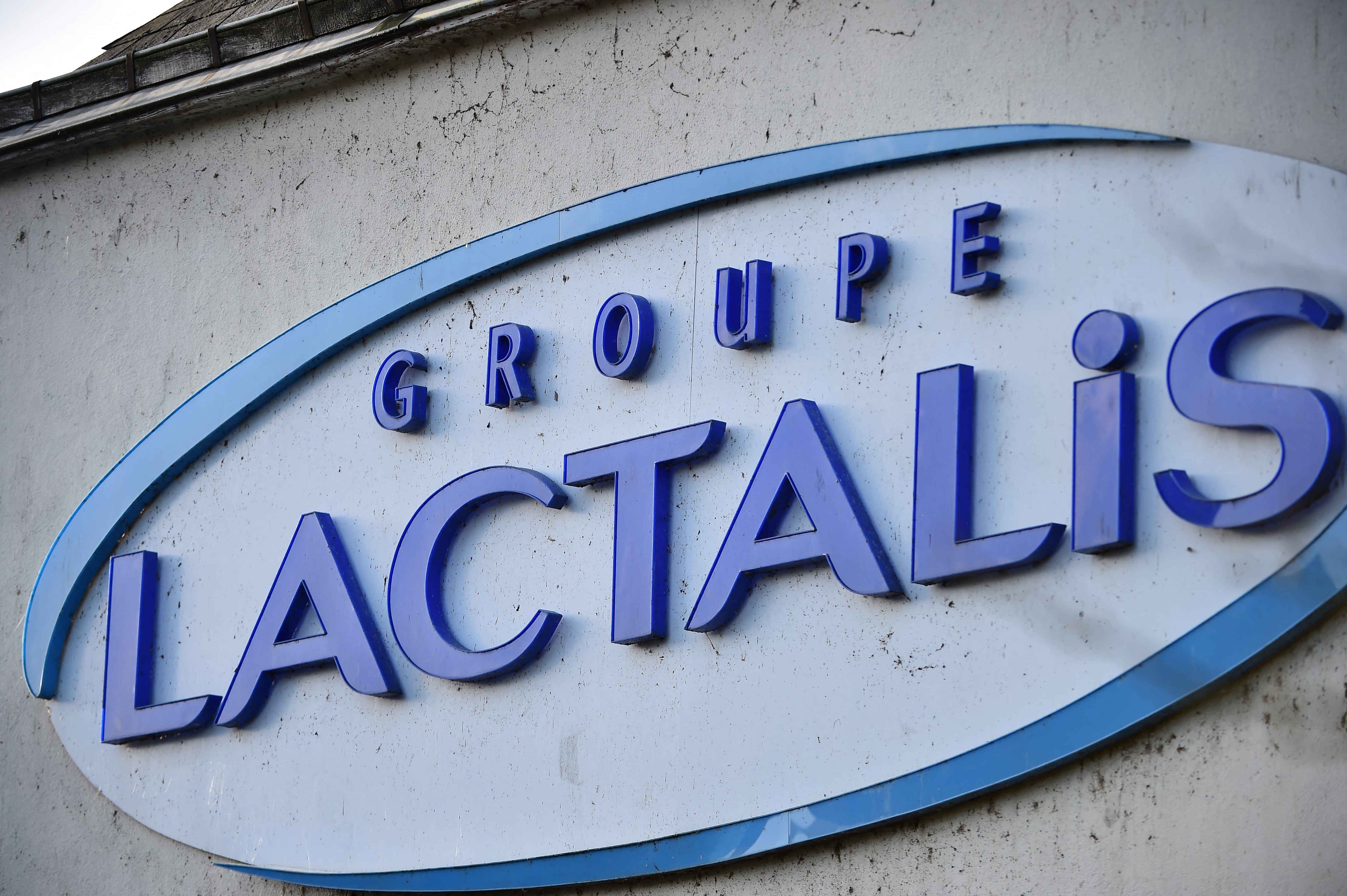 El gigante lácteo francés Lactalis anunció el 21 de enero de 2026 que retirará del mercado seis lotes de leche infantil de la marca Picot en Francia debido a la “posible presencia” de “cereulida”, una sustancia bacteriana que puede causar diarrea y vómitos.