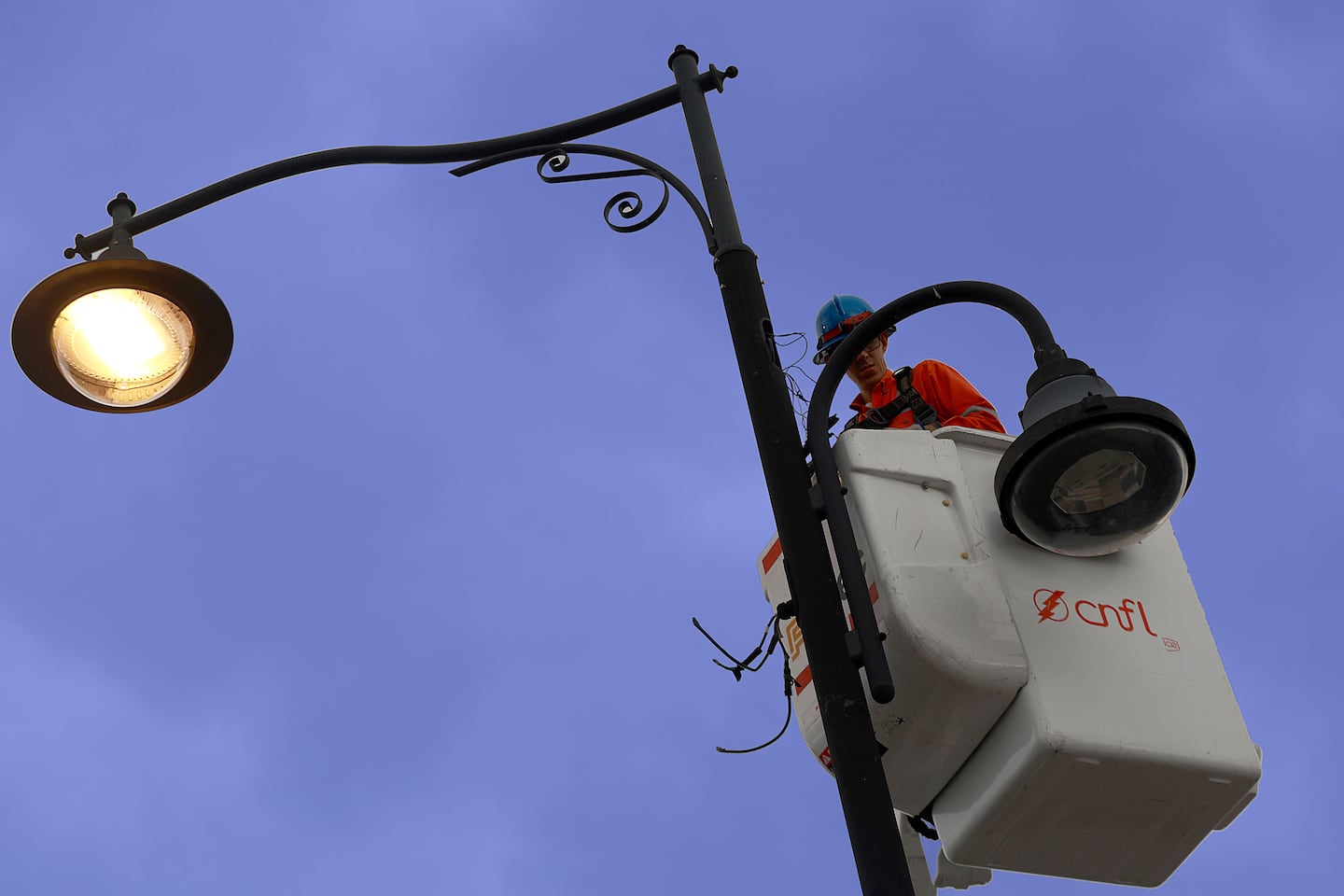 CNFL anuncia nueve cortes de luz; zonas afectadas incuyen a Curridabat, Desamparados y Escazú