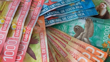 Pagos con tarjeta y efectivo: así aplican las reglas según el tipo de actividad