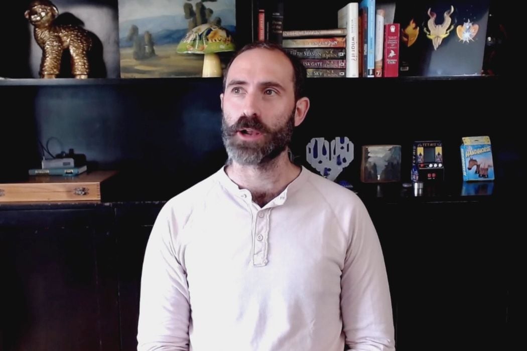 Emmett Shear, exdirector ejecutivo de Twitch, fue nombrado director ejecutivo interino de OpenAI.