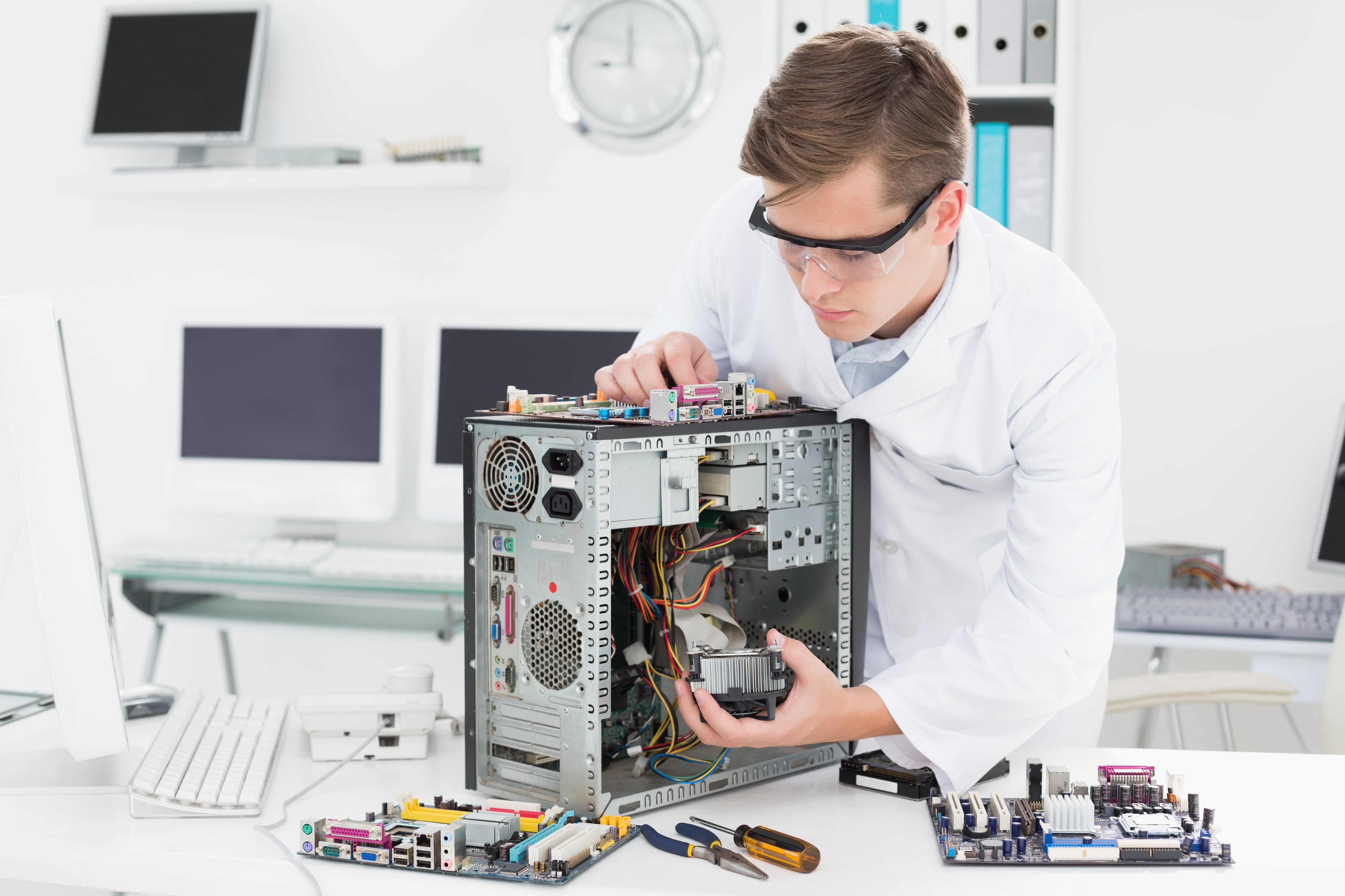 Foto para ilustrar nota de Ingeniería en computadores / foto Shutterstock