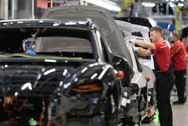 Porsche dejará de producir el auto Taycan, su único modelo 100% eléctrico, para 2030