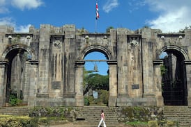 Escuelas y colegios privados de Cartago: lista completa al 2026 y cuántos estudiantes tiene cada uno