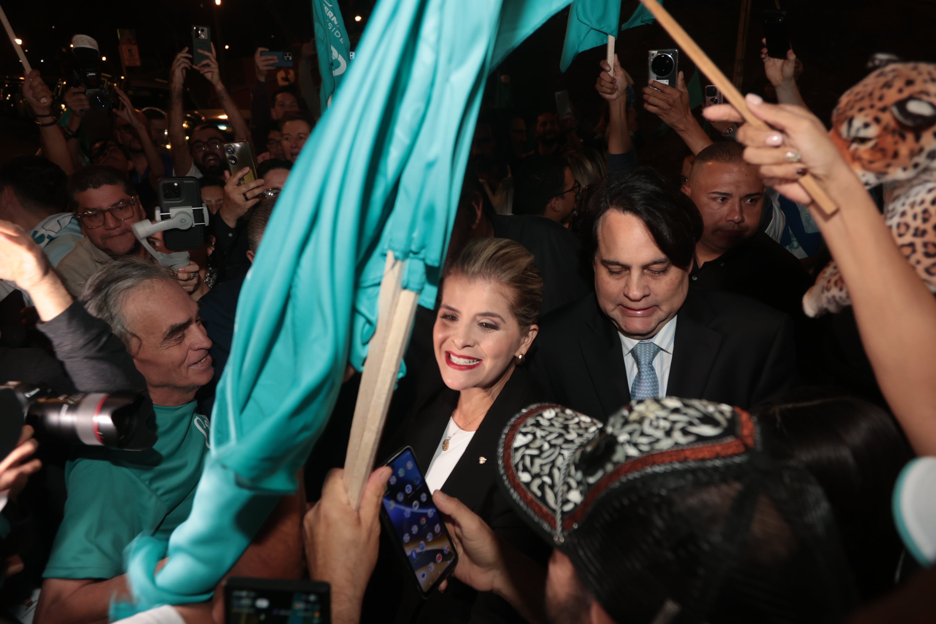 11/01/2026/ ambiente y llegada de candidatos al Tribunal Supremo de Elecciones para la presentación oficial de candidaturas / Foto John Durán