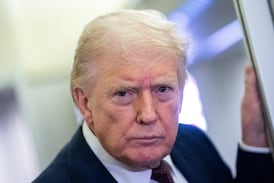 Petróleo cae y bolsas repuntan tras anuncio de Donald Trump sobre Irán