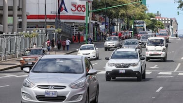 Premios por pagar el marchamo: esto es lo que ofrecen 11 entidades para atraer clientes