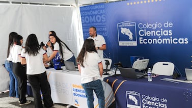 ¡Oportunidad laboral! 45 empresas ofrecerán más de 1.000 empleos en el Colegio de Ciencias Económicas