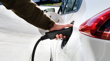 Guía de ‘apps’ para recargar su vehículo eléctrico: ¿Dónde y cómo encontrar estaciones en Costa Rica?