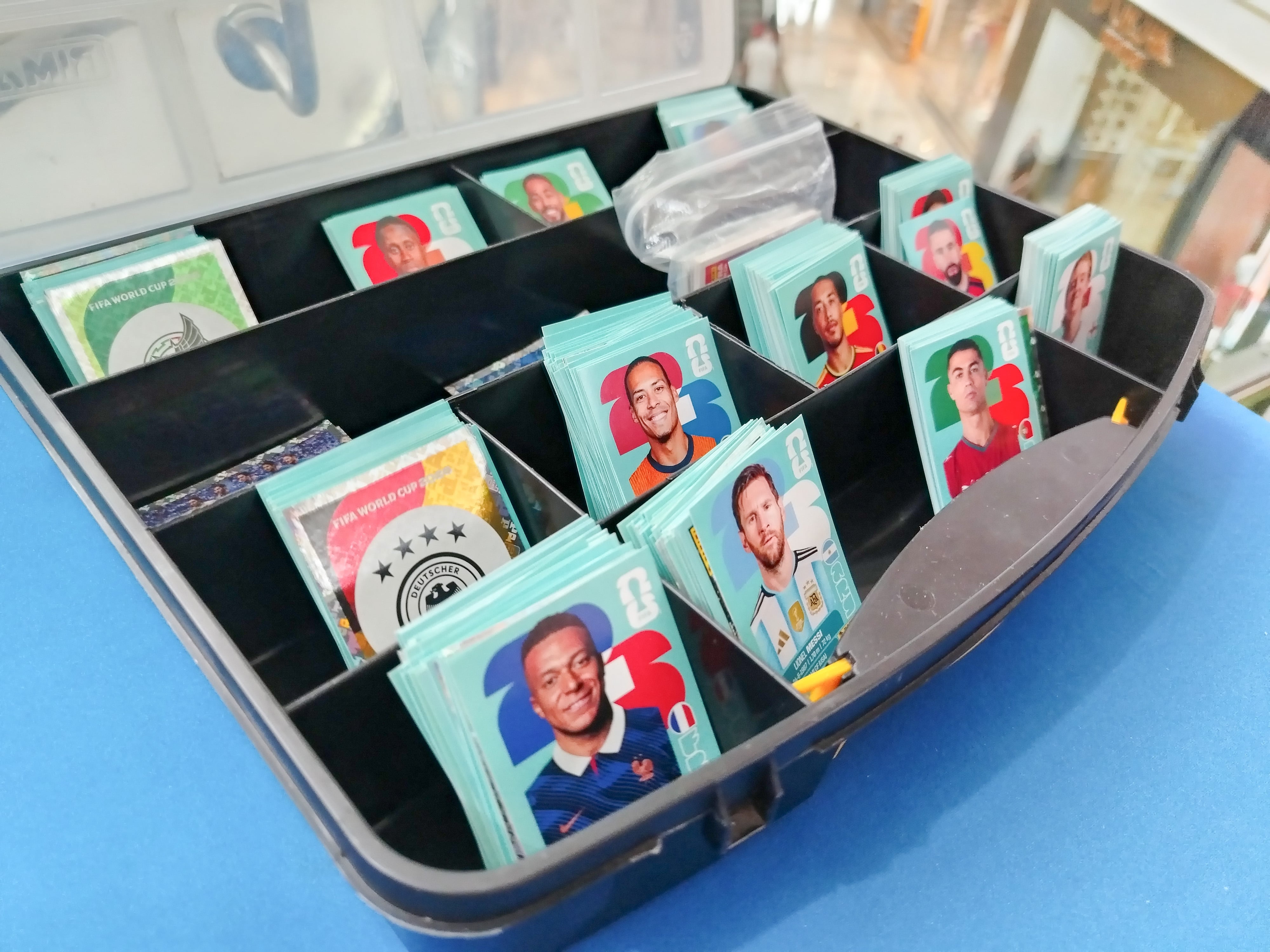 Intercambio de postales Panini
