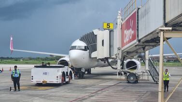 ¿Qué frena a las aerolíneas para volar directo de Europa a Guanacaste?