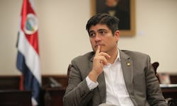 ¿Qué incluyó el último plan fiscal que tuvo Costa Rica durante el gobierno de Carlos Alvarado y qué frutos dio?