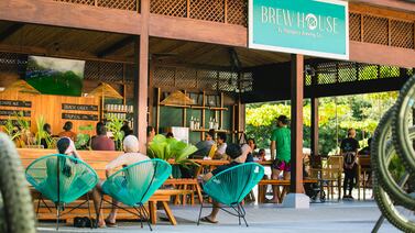 Emprender: dos jóvenes neoyorquinos, una cerveza artesanal y el plan de expansión de Papagayo Brewing en Costa Rica. ¿Cuál es su fórmula para crecer?