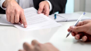 Conozca en qué consisten las declaraciones y garantías en una fusión o adquisición