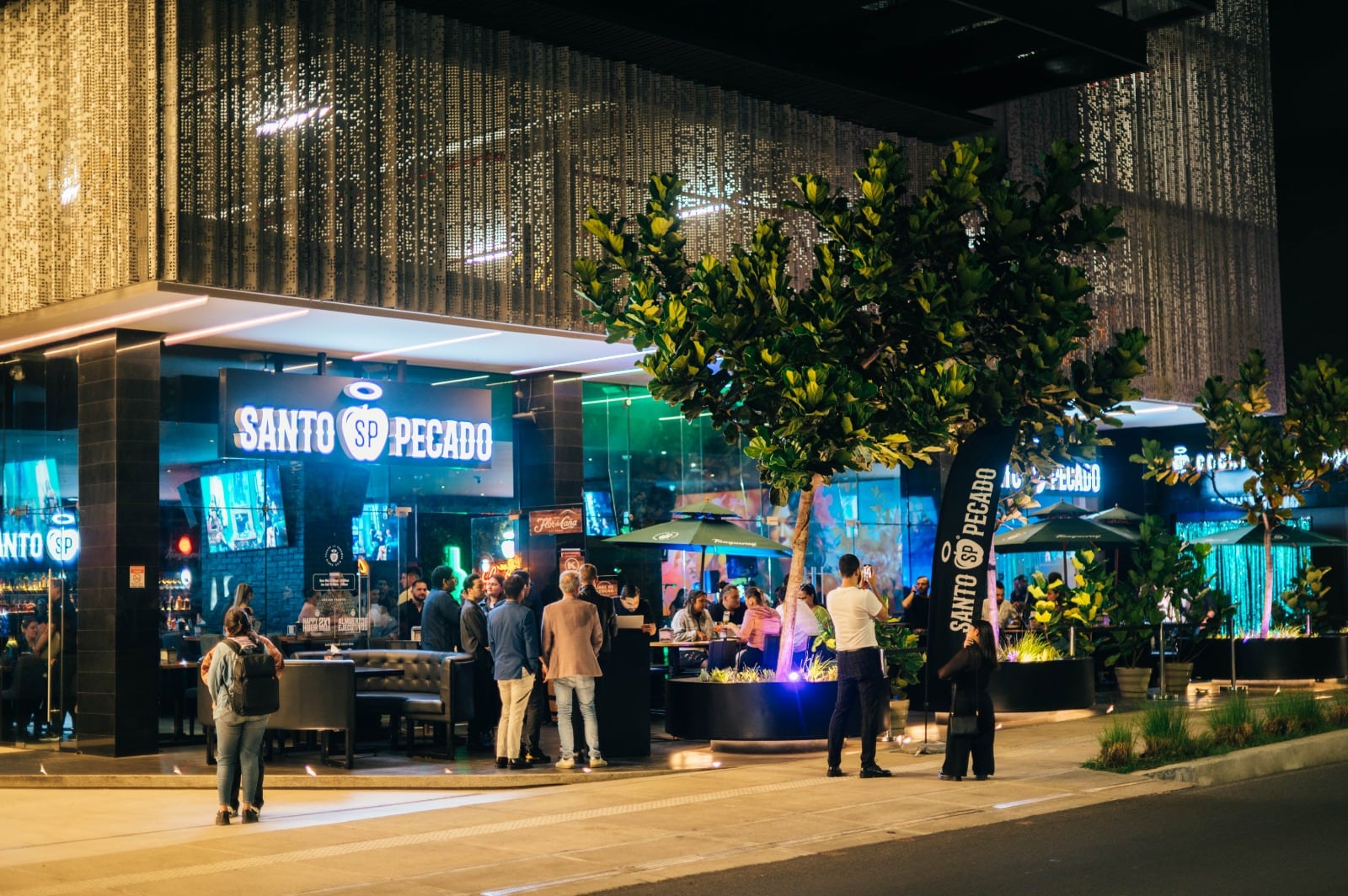 Santo Pecado, restaurante, emprender, emprendedores