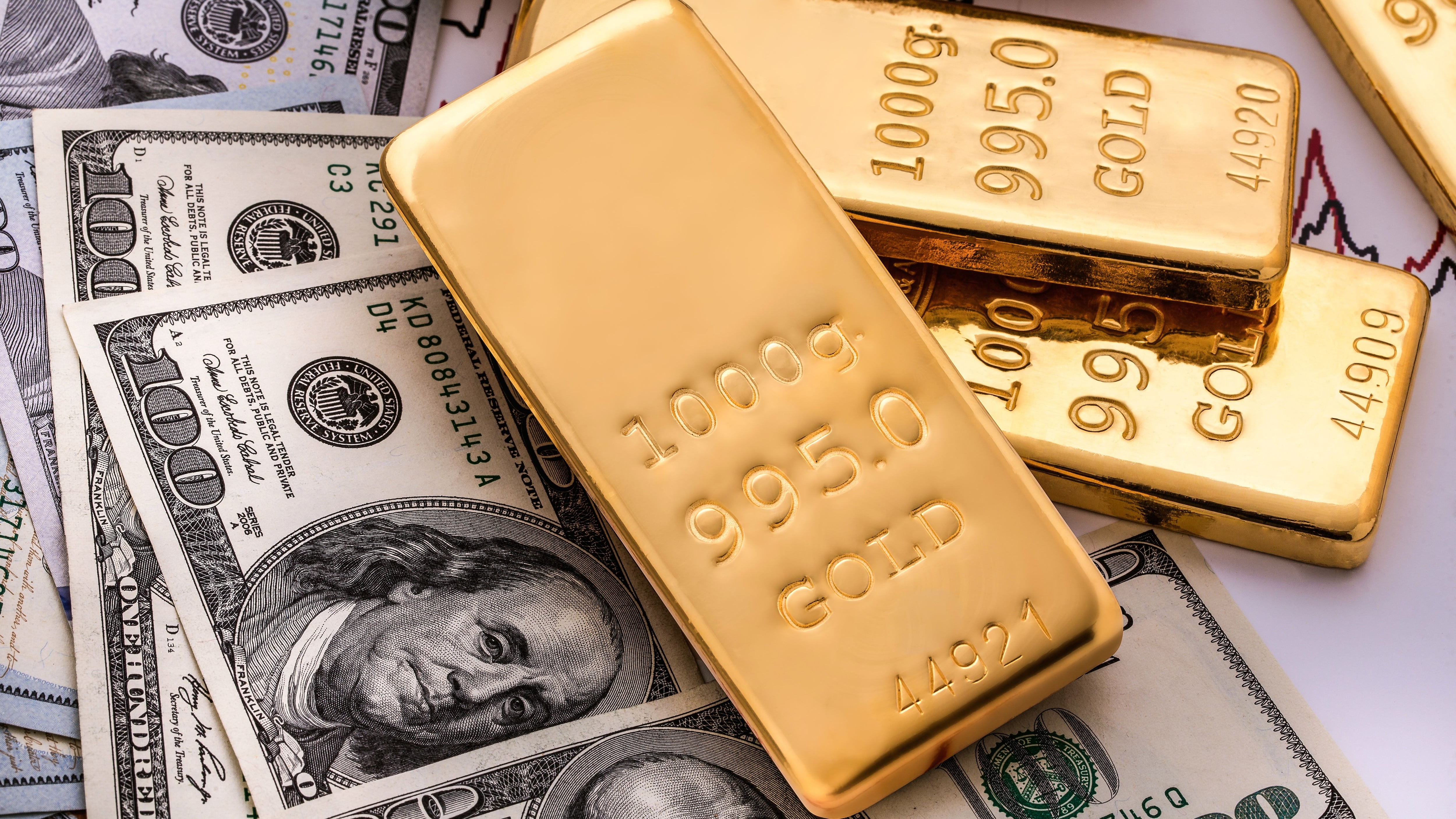 El precio del oro superó este martes la barrera histórica de los $4.000 por onza, impulsado por una combinación de factores estructurales y coyunturales en los mercados internacionales.