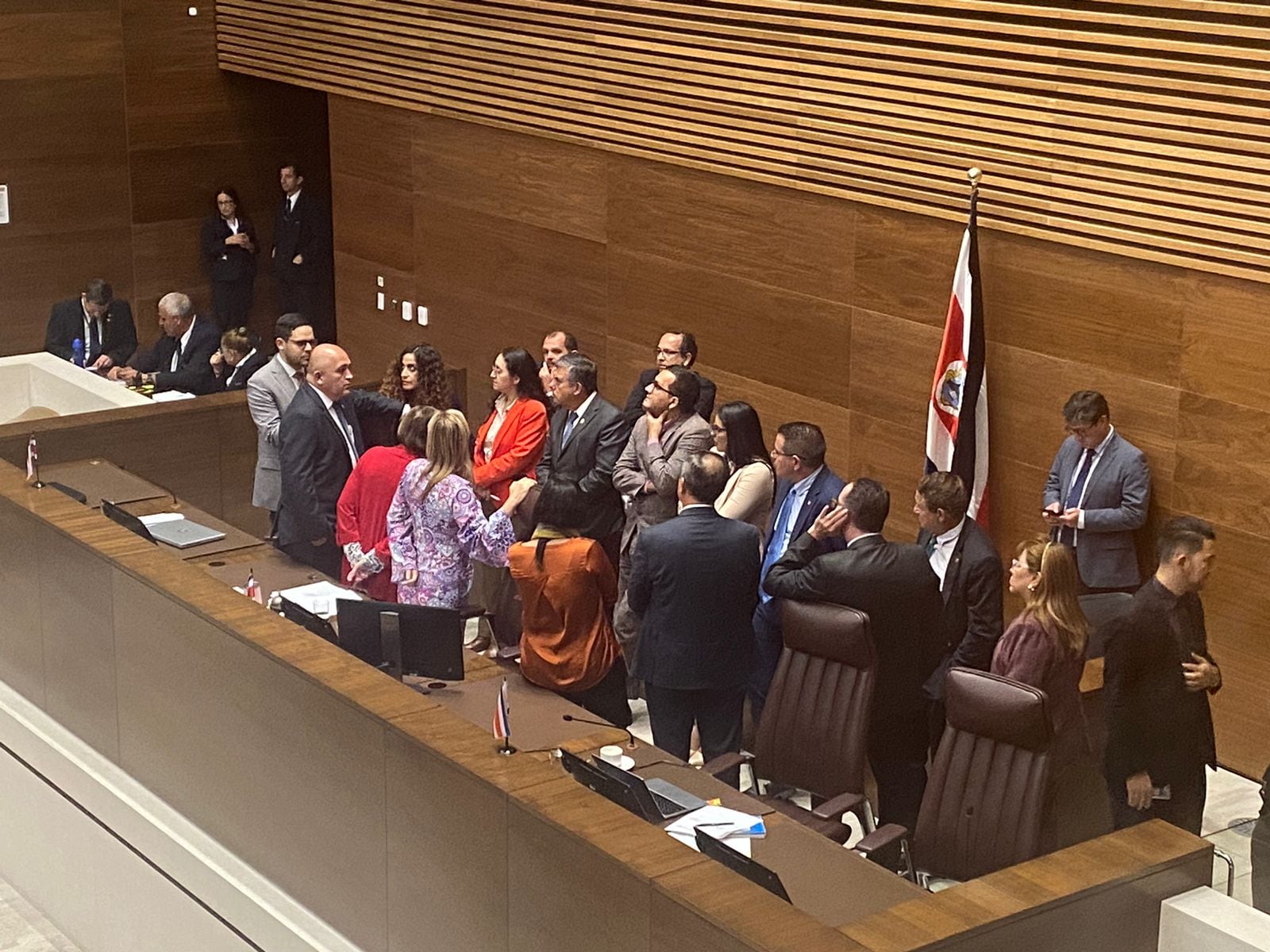 Discusión previa a la votación del primer debate del proyecto para sacar a Costa Rica de la lista gris.