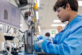 Dispositivos médicos en Costa Rica: abren 140 cupos para capacitar a personas fuera del mercado laboral