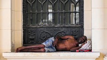 ‘Por favor, algo para comer’: el ruego que se multiplica en las calles de Cuba