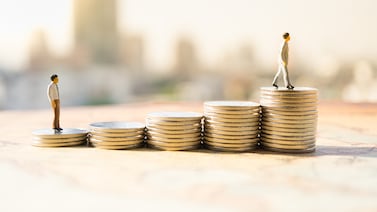 ¿Usted recibe un salario alto, mediano o bajo? Vea la clasificación por actividad económica y la variación del salario real