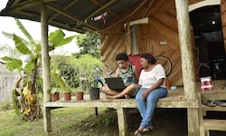 ¿Sigue vigente el modelo de Fonatel en Costa Rica? La brecha digital sigue pendiente y se transformó