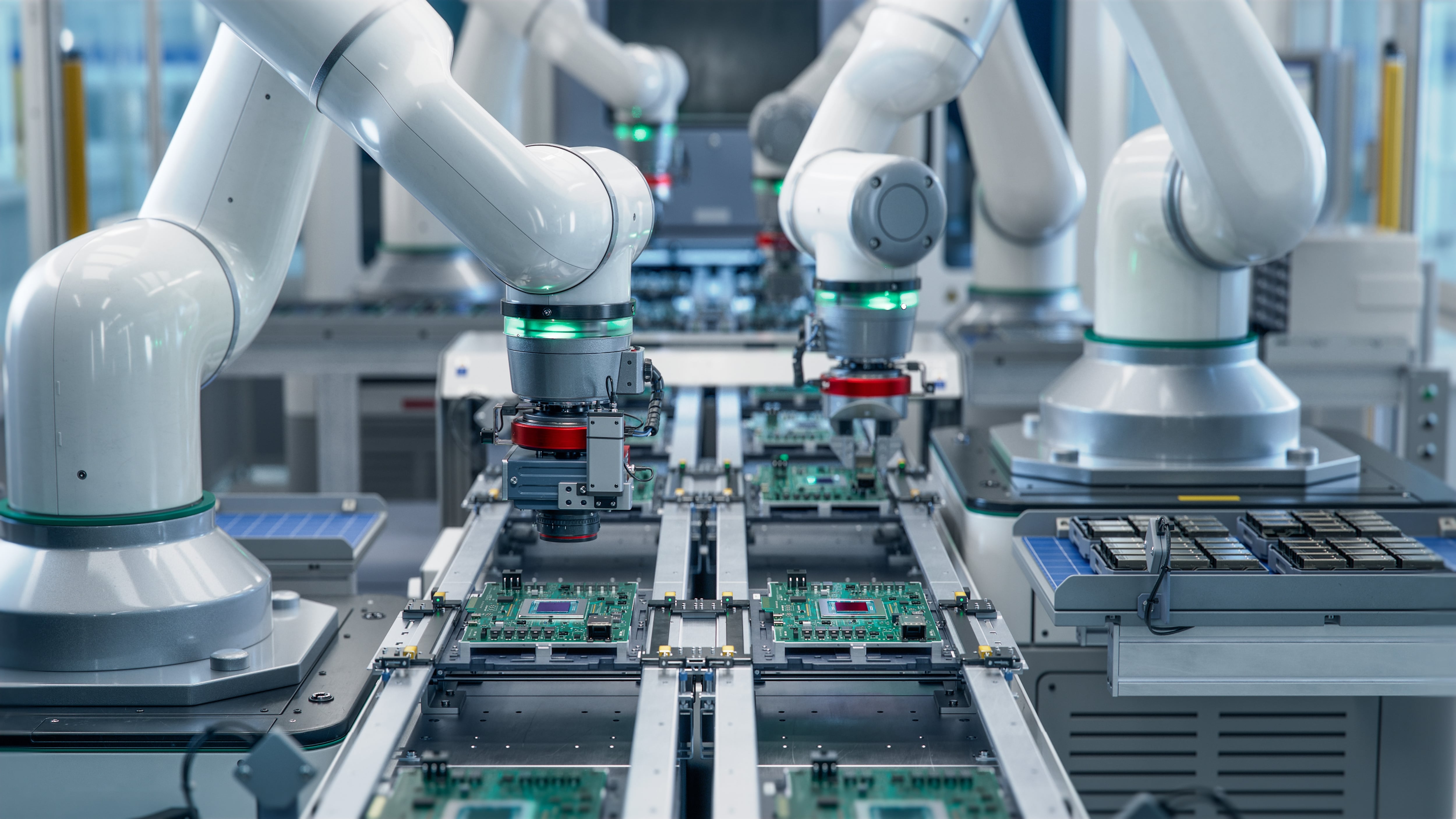Semiconductores, fábrica automatizada de producción de semiconductores