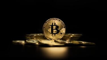Plataforma de criptomonedas japonesa pierde $300 millones en bitcoins por una “filtración” de su cartera digital