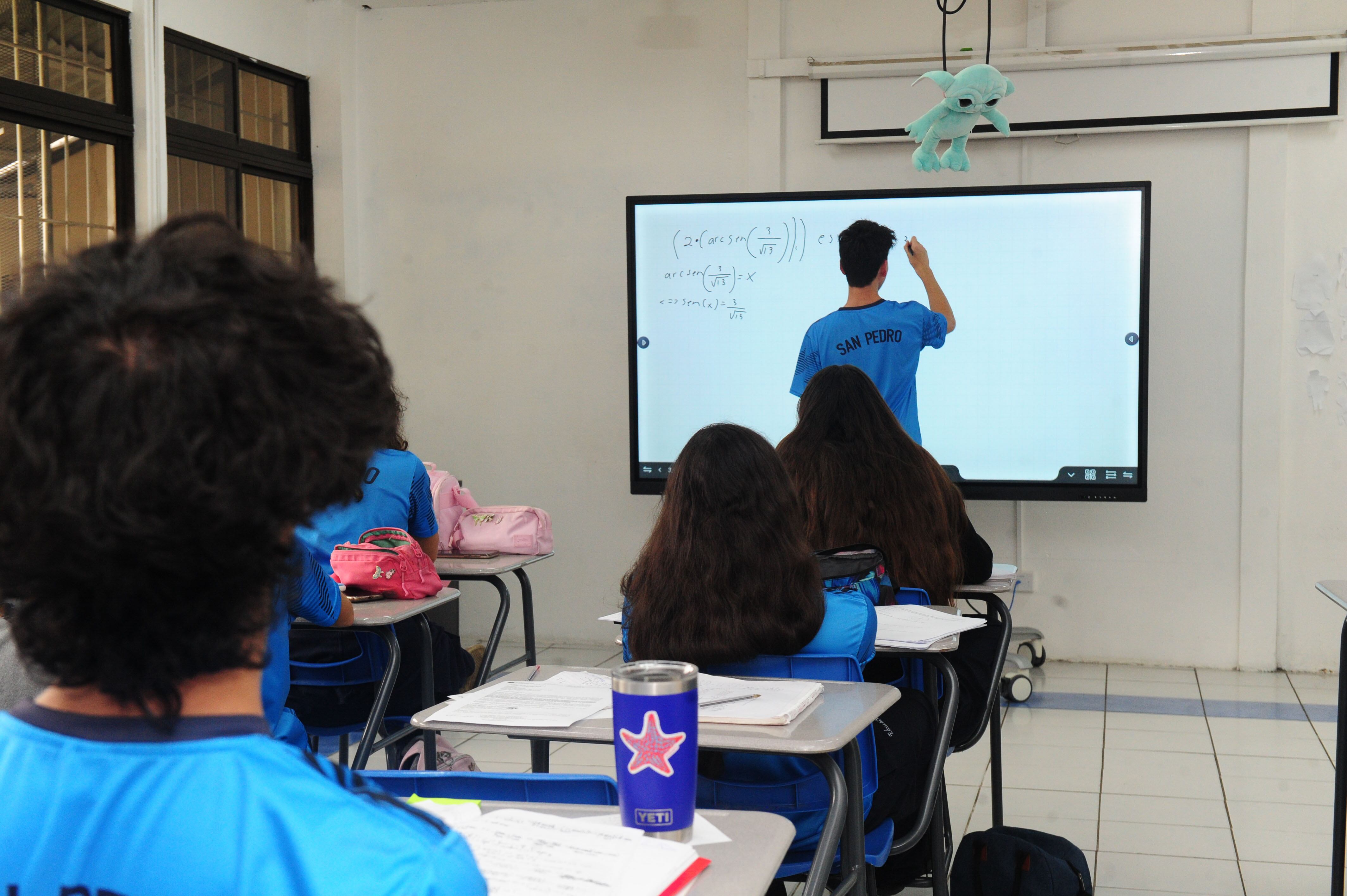 ESPECIAL DE COLEGIOS