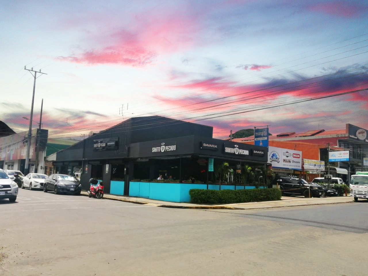 Santo Pecado, restaurante, emprender, emprendedores