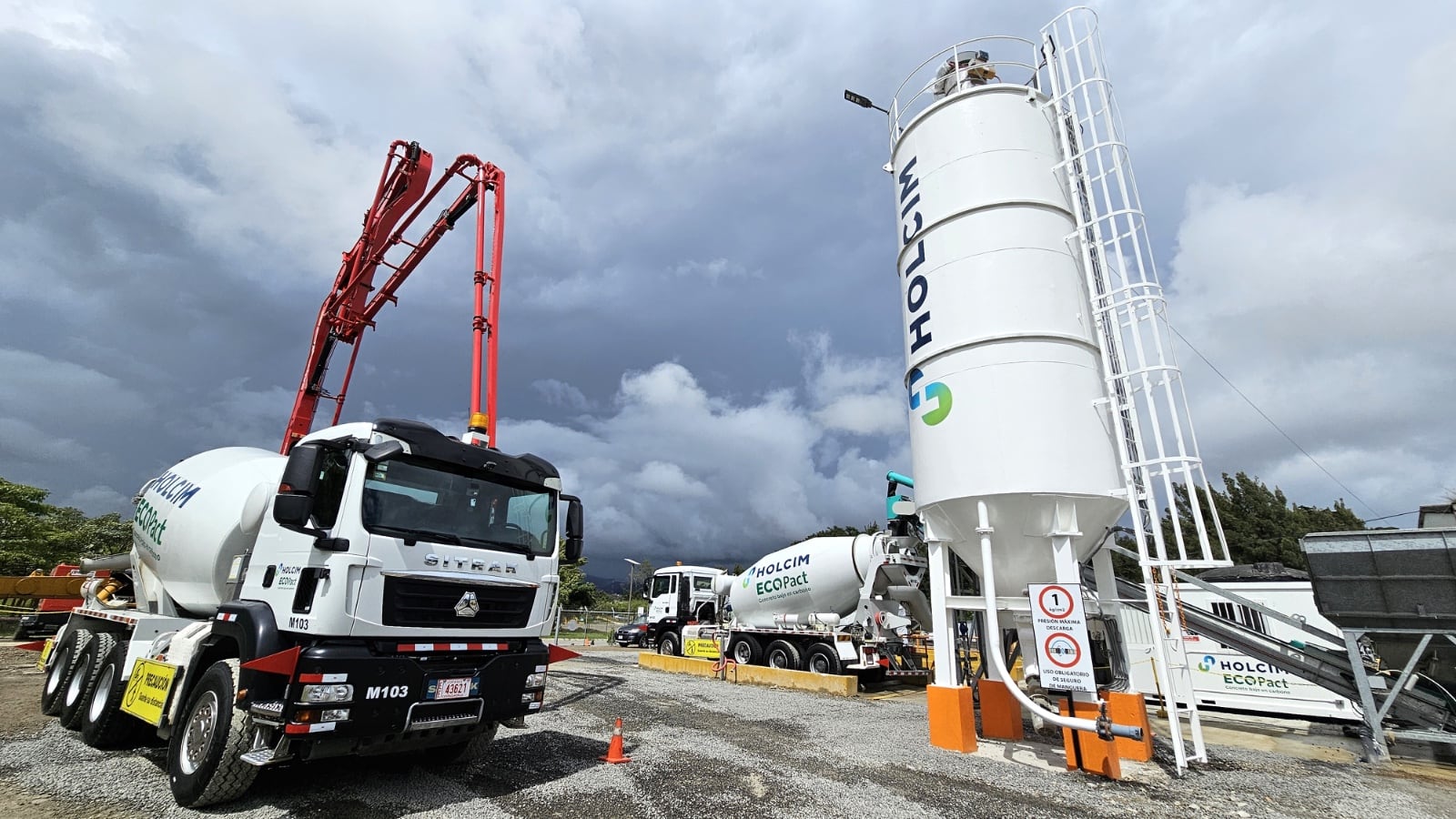 Holcim inauguró una nueva planta de concreto en Agua Caliente de Cartago.