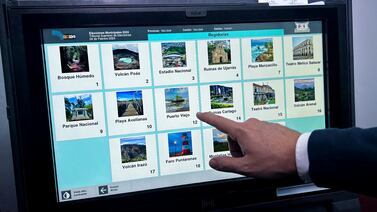 320.000 votantes en 25 cantones tendrán que votar de forma electrónica: conozca cómo funciona el proceso y dónde se aplicará