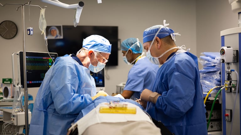 ¿Quién es quién en sector hospitalario privado? Así crece la competencia por el paciente en Costa Rica