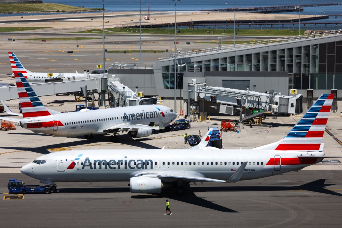 Aviones de la aerolínea American Airlines en el aeropuerto de La Guardia, en Nueva York.