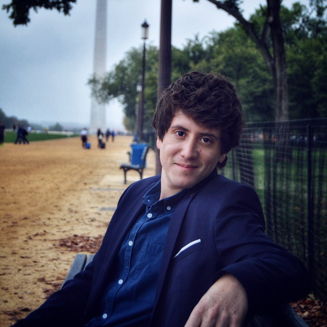 El periodista Fabrice Le Lous durante una beca por parte del Departamento de Estados de Estados Unidos, 2017. Foto: Lucy Calderón / Cortesía.