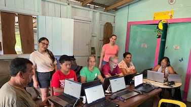 Estudiantes capacitan en tecnología a emprendedores turísticos de Upala: tome nota de sus recomendaciones