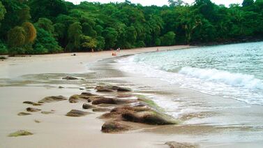 Playa muy visitada de Costa Rica es el segundo destino más estresante de Latinoamérica, ¿por qué?