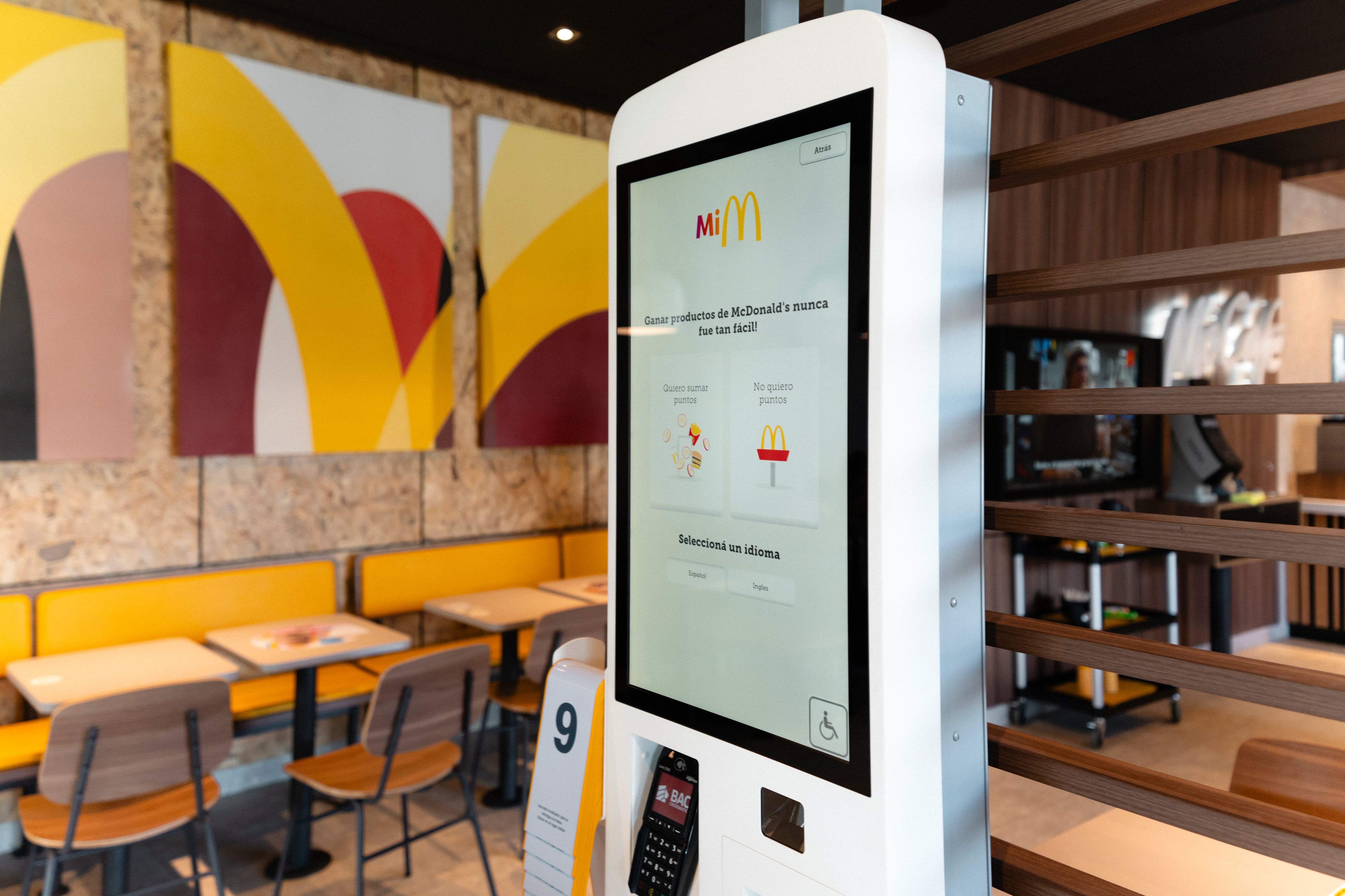 Pantallas en los restaurantes