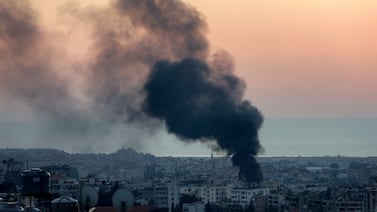 Israel bombardea posiciones de Hezbolá en Líbano