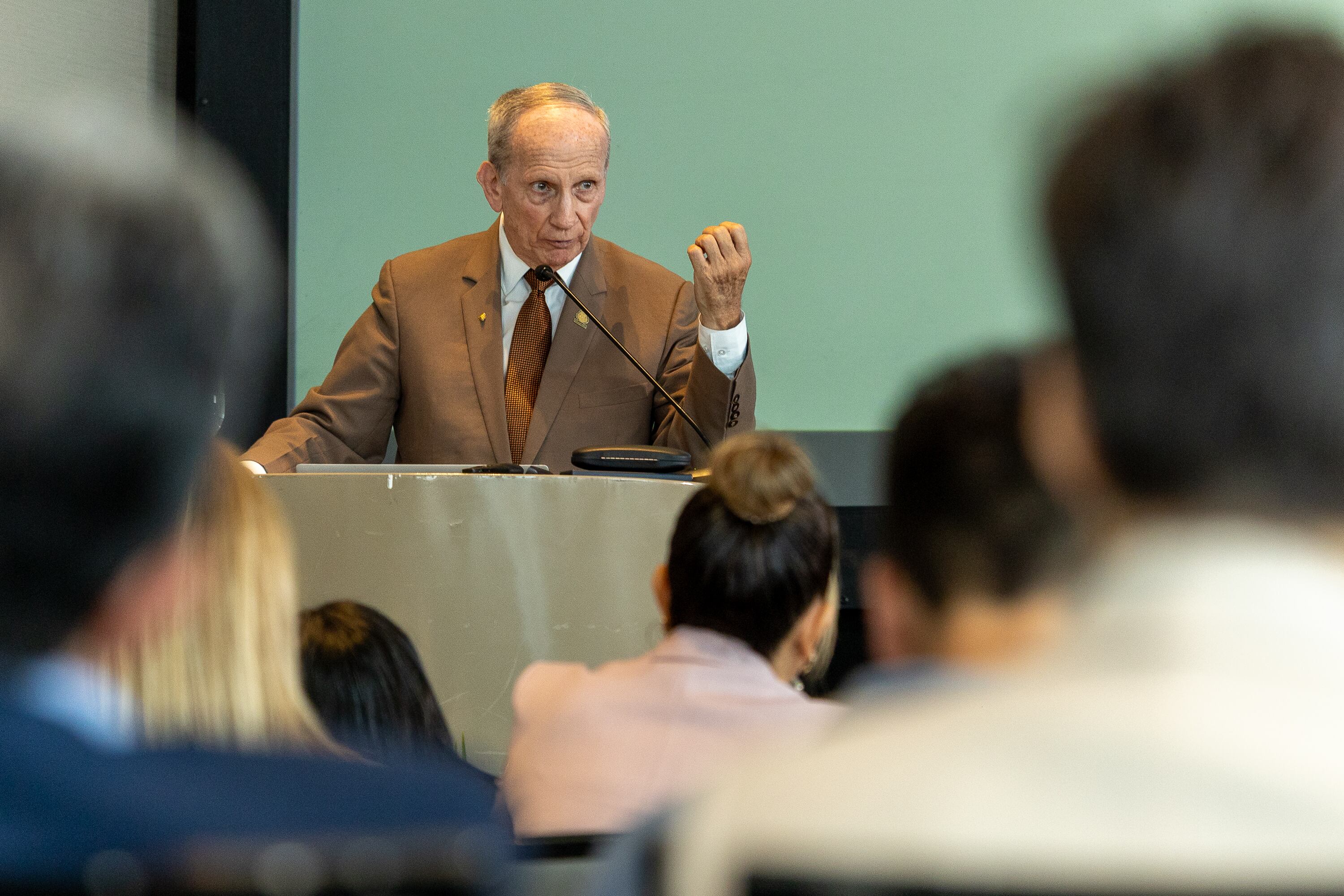 29/05/2025, San José, Hotel Hilton, presentación del informe del cuatrimestre por parte del ICT, donde muestra cómo está el turismo en el país.