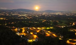 Podcast: El ‘boom’ inmobiliario de Grecia, “Lo que está sucediendo en el cantón no está pasando en ninguna otra región del país”