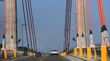 Cierre del puente La Amistad: este es el impacto en turismo y transporte