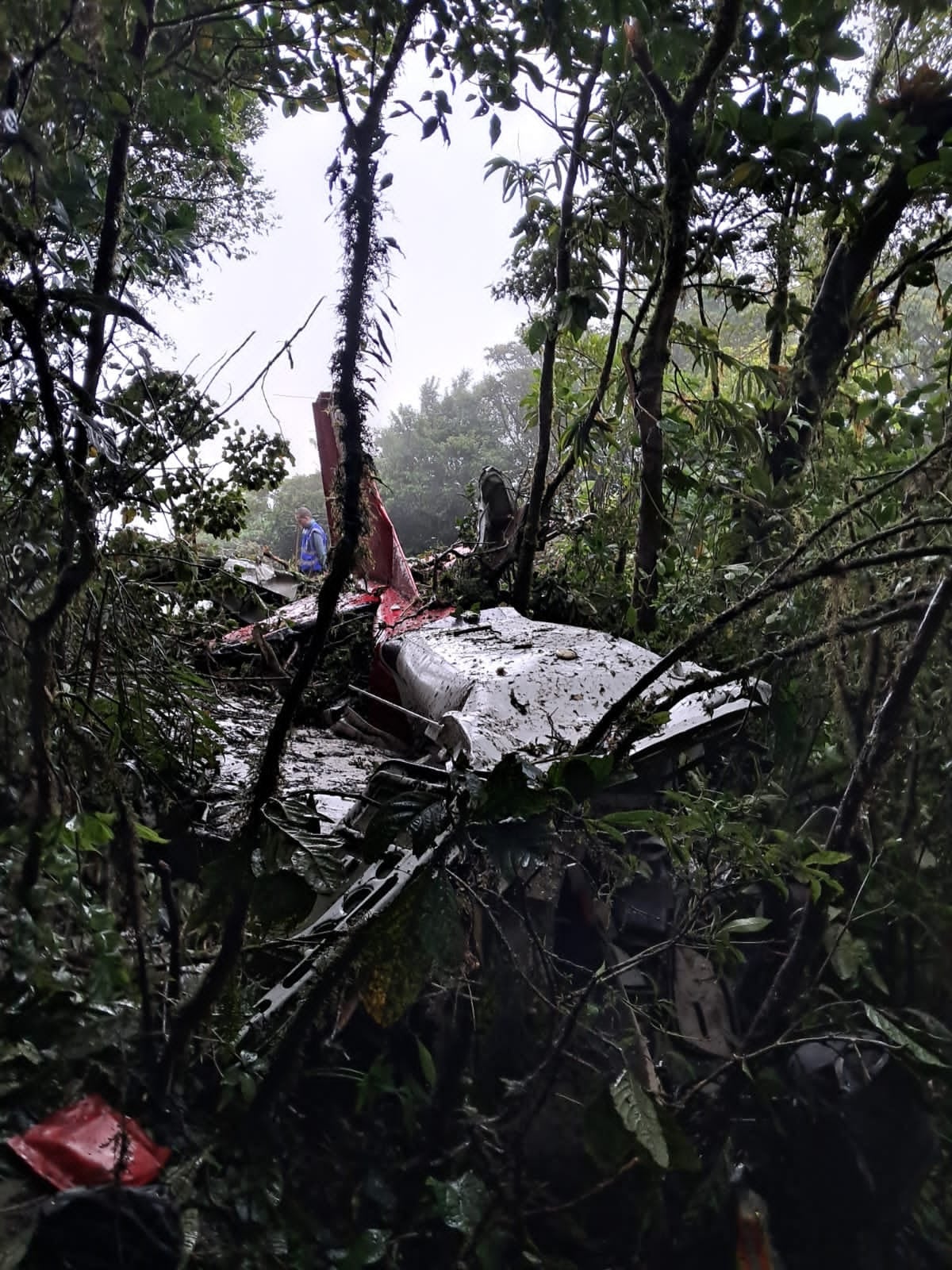Accidente de avioneta en Escazú. Foto Cortesía para La Nación.