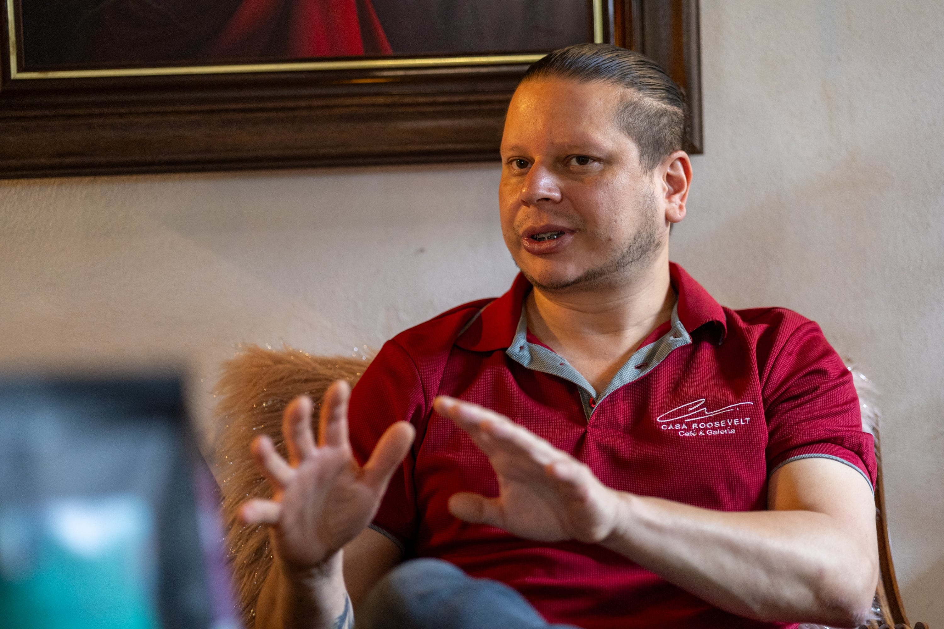 05/08/2024, San Jose, San Pedro, entrevista con Víctor Quirós, fundador de la Cafetería Roosvelt y fotografías de la cafetería.