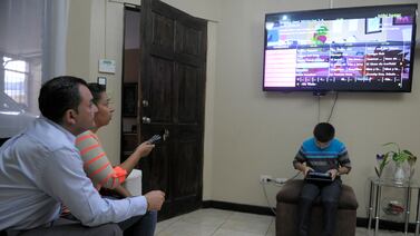 Internet fijo: así crecen la fibra óptica y las velocidades, caen los precios y se ubica Costa Rica en el mundo de la banda ancha