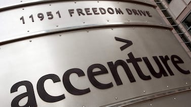 Accenture, importante empleador de Costa Rica, se desploma en bolsa: conozca causas y consecuencias