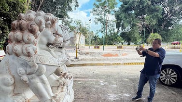 Derriban monumento chino en Canal de Panamá en medio de amenazas de Donald Trump de retomar el control