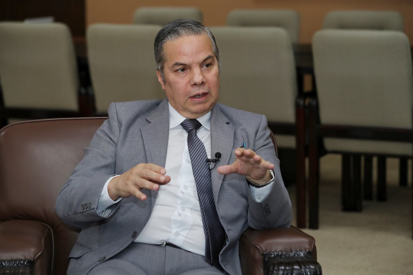 Róger madrigal habla sobre las acciones del banco central respecto al tipo de cambio: “pudimos habernos comunicado mejor”