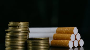 Gobierno propone bajar impuestos al tabaco para combatir contrabando de cigarrillos