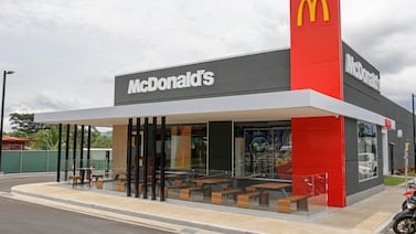 ¿Busca empleo? McDonald’s anuncia ferias de reclutamiento